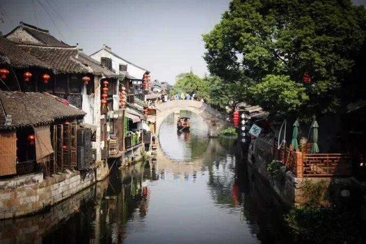 黔西南州：“人社+ ”标准化服务站为乡村振兴“保驾护航”